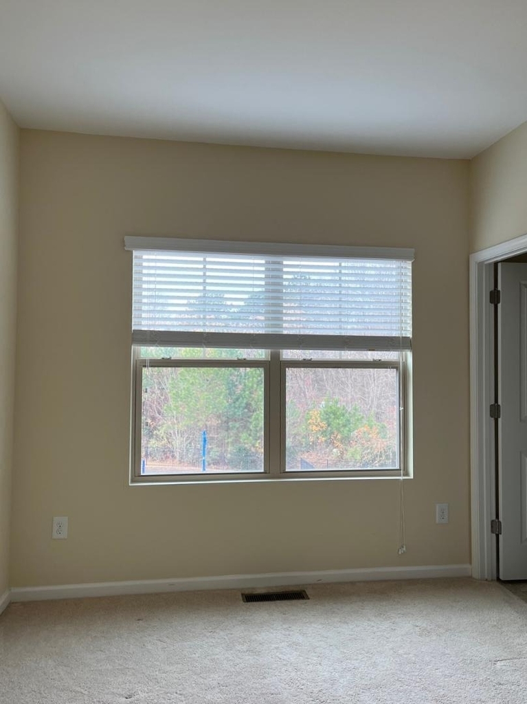 1517 Crafton Way - Photo 12