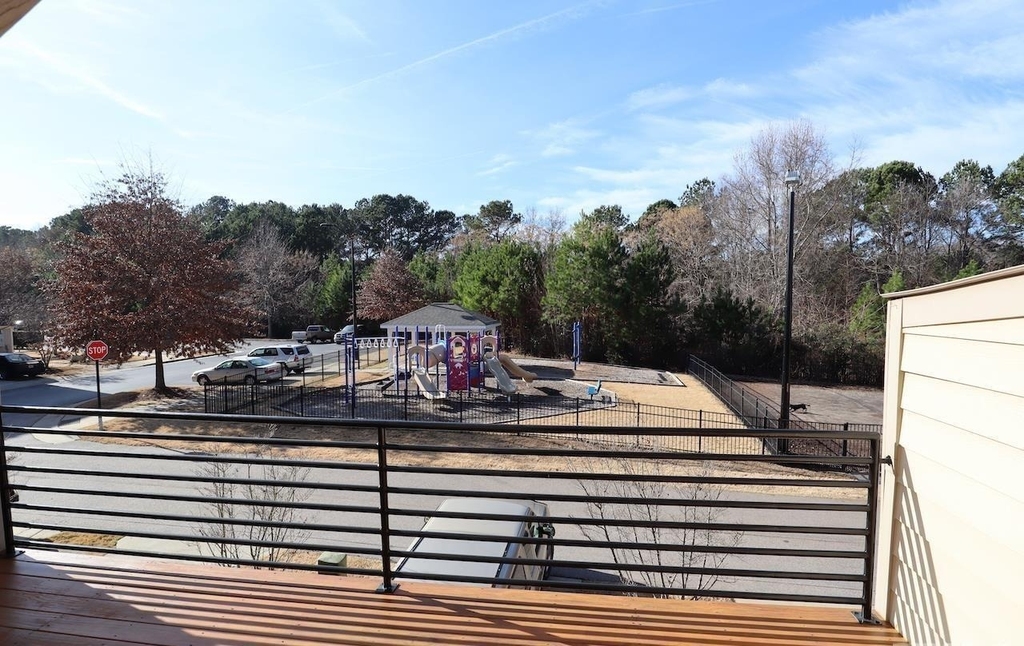 1517 Crafton Way - Photo 14