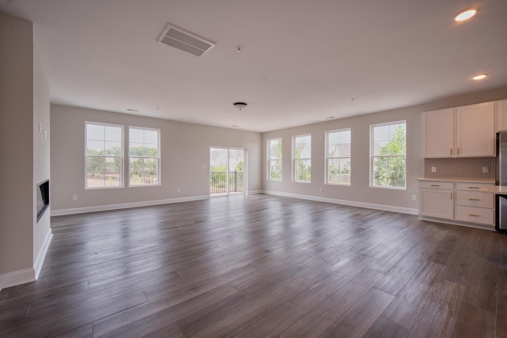 11052 Ligon Mill Road - Photo 8