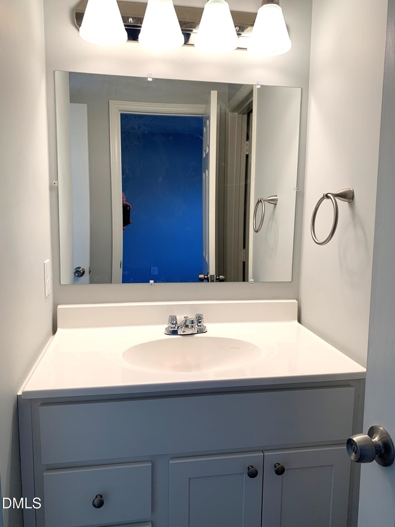 5533 Kaplan Drive - Photo 11