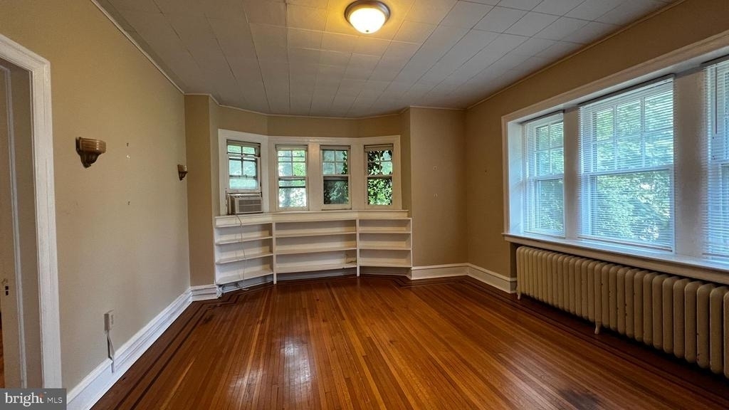 316 Gerard Avenue - Photo 0