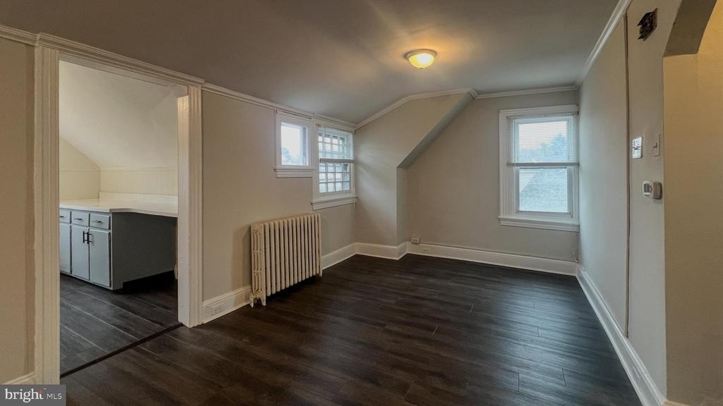 7919 Park Avenue - Photo 2