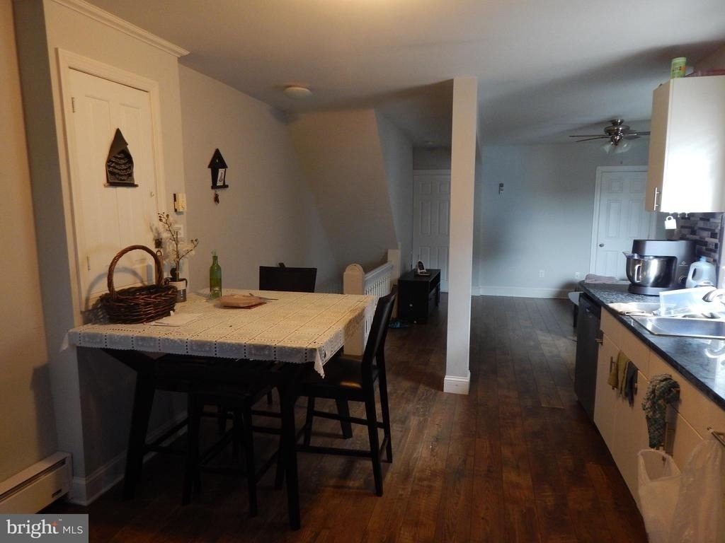 245 Noble Street - Photo 5