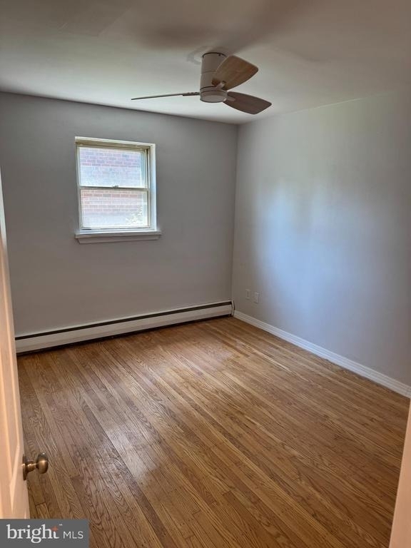 136 N Sylvania Avenue - Photo 9