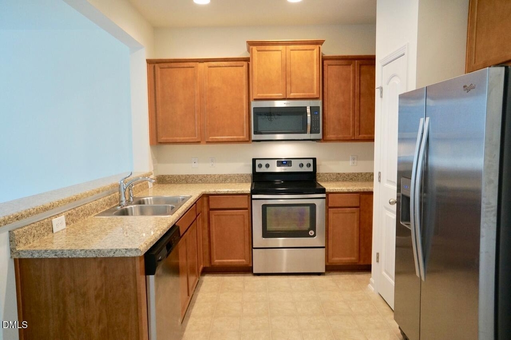 3015 Bluegrove Road - Photo 7