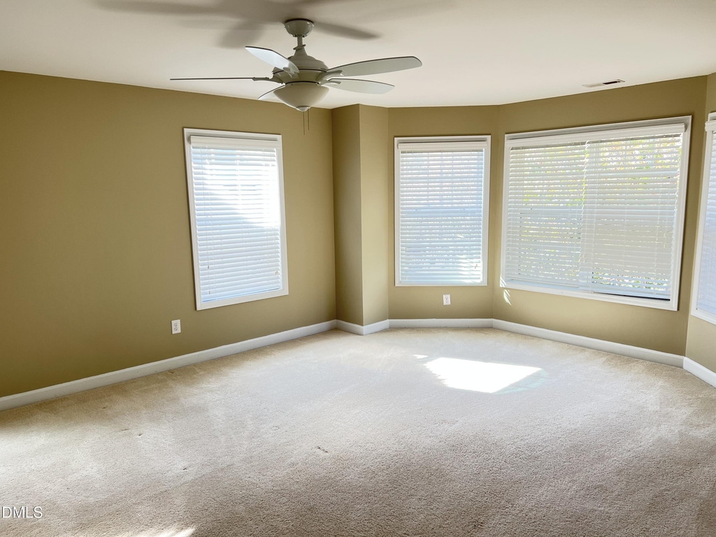 936 Bentbury Way - Photo 19