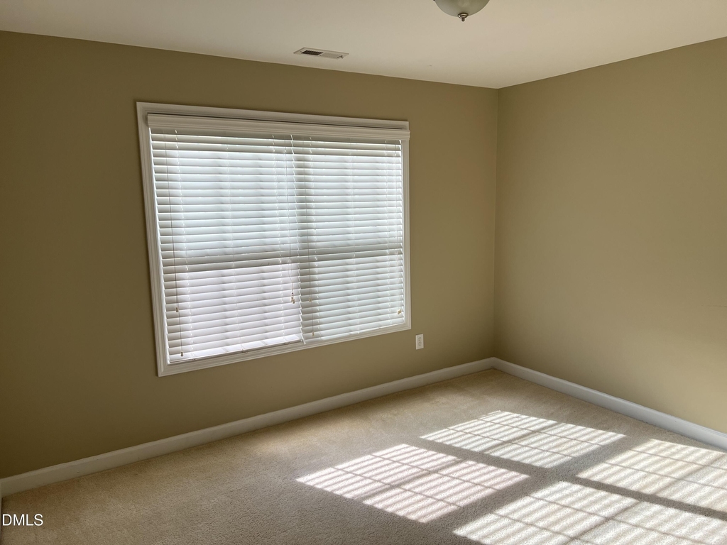 936 Bentbury Way - Photo 11