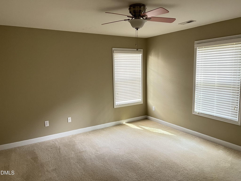 936 Bentbury Way - Photo 15