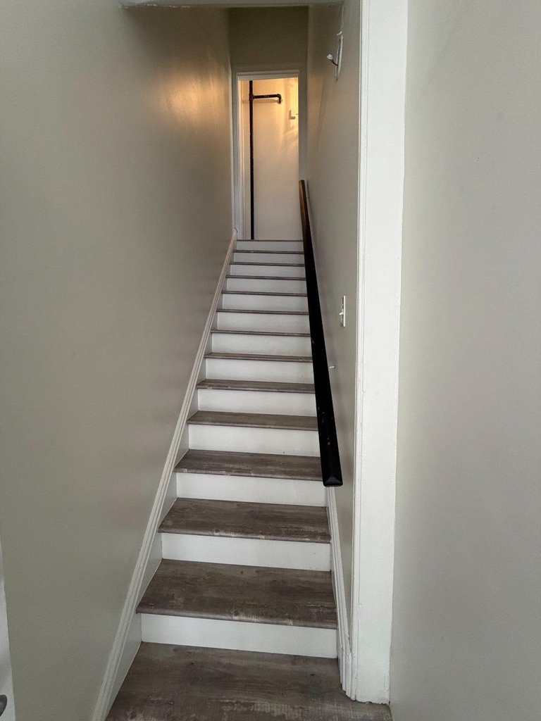 22 N Darlington Street - Photo 2