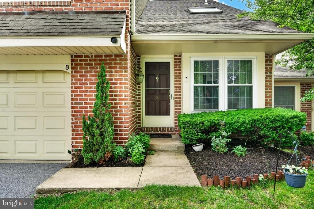 3 Oak Leaf Lane - Photo 2