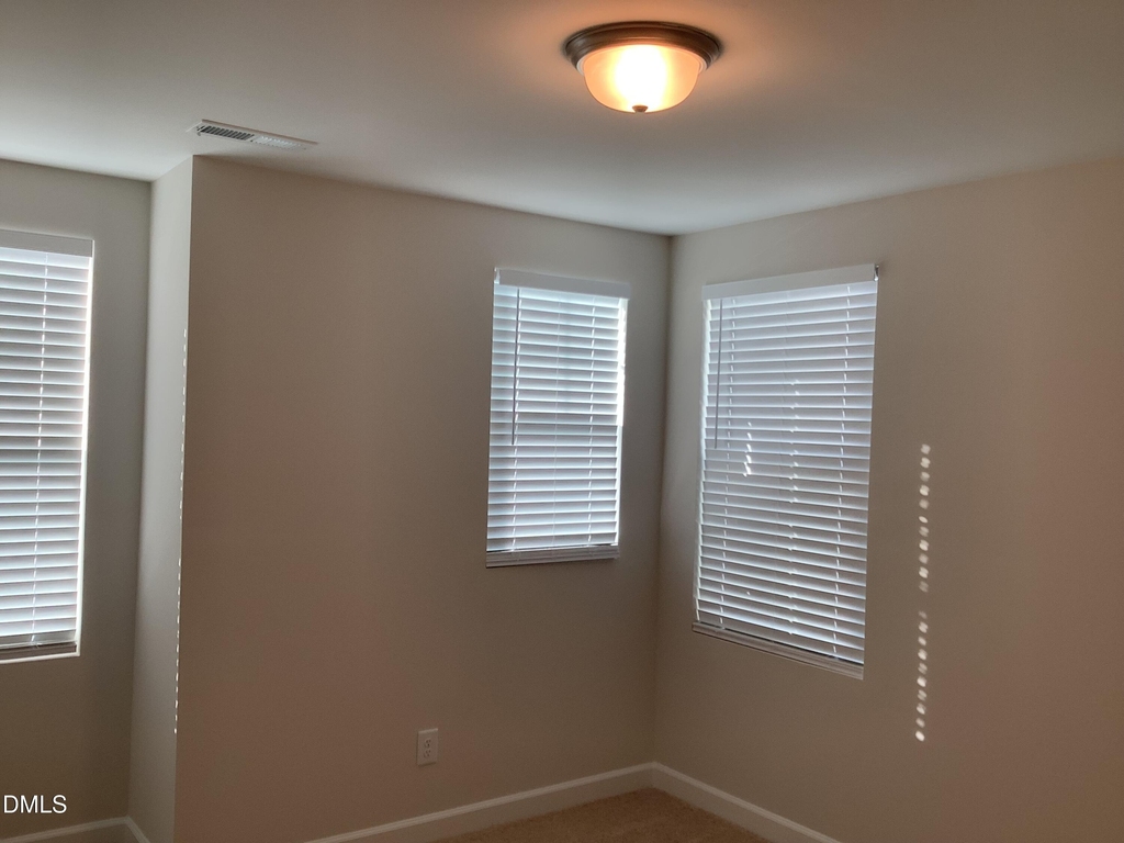 35 Village Edge Drive - Photo 12