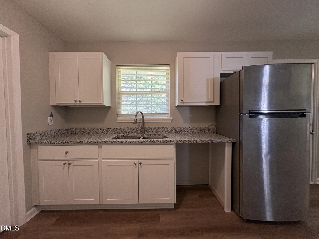1704 Sundial Place - Photo 6