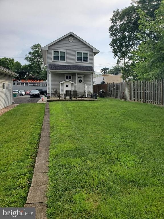 4919 Hazel Avenue - Photo 1