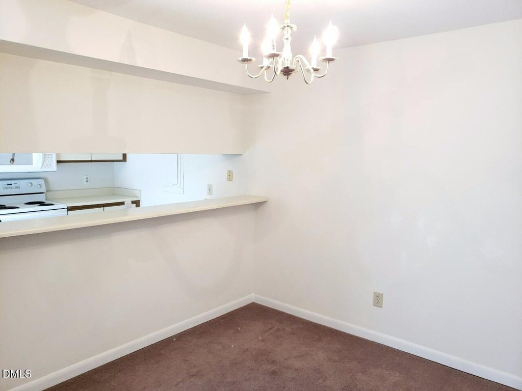 143 Brookberry Circle - Photo 6