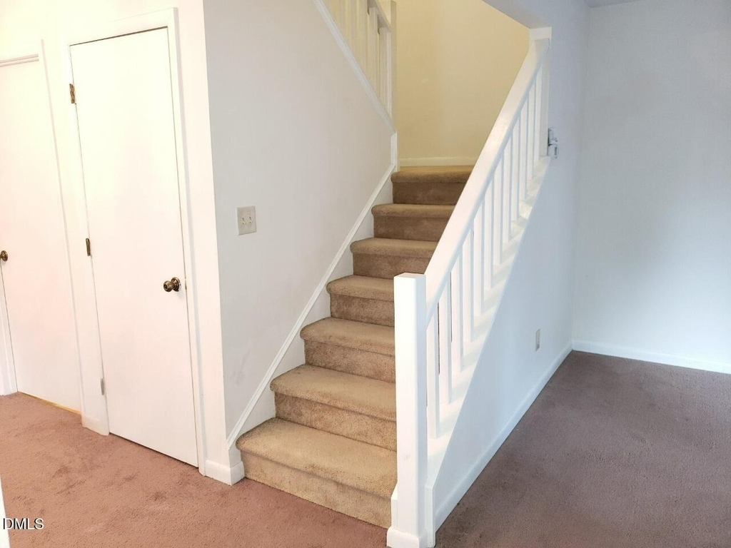 143 Brookberry Circle - Photo 11