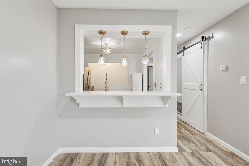 165 Wyndham Place - Photo 12