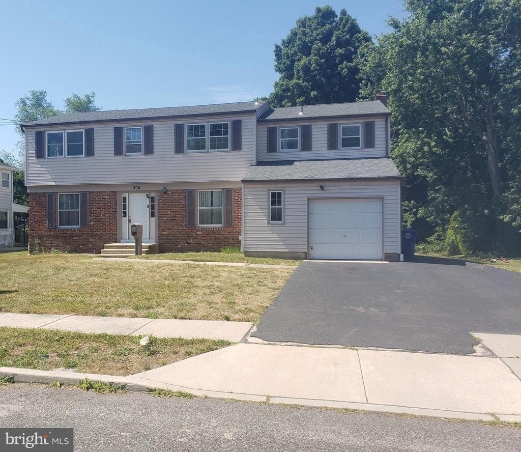 306 Cornell Road - Photo 2