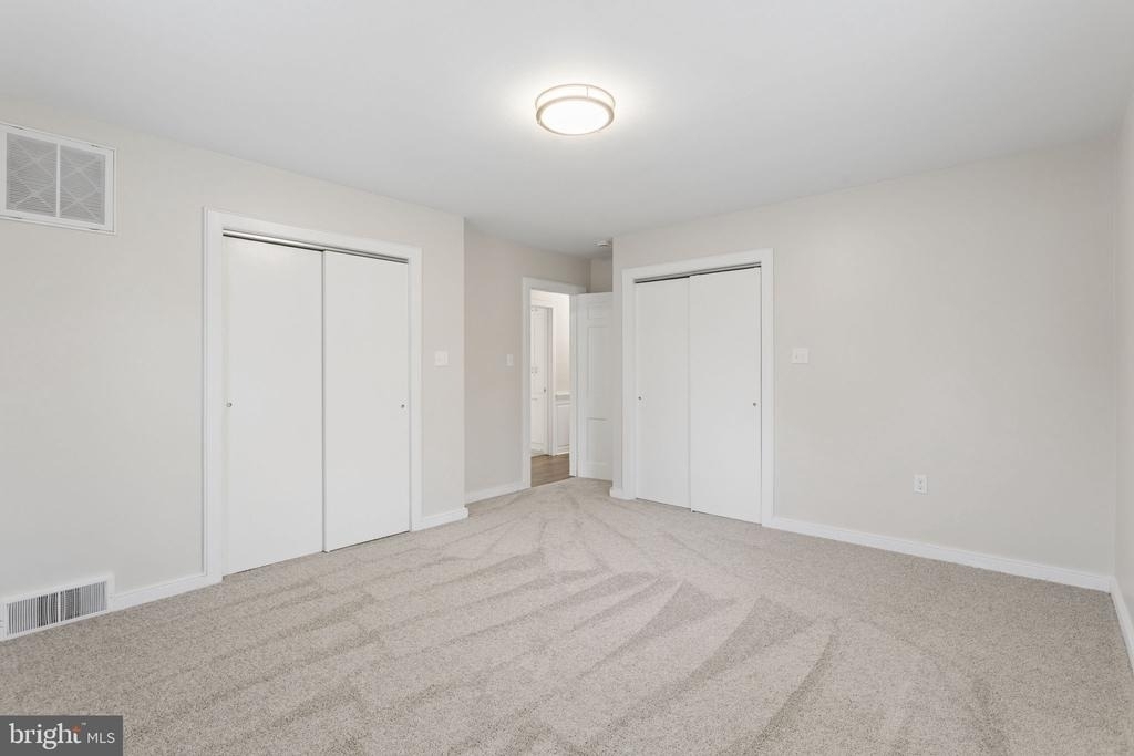 127 Bell Avenue - Photo 14