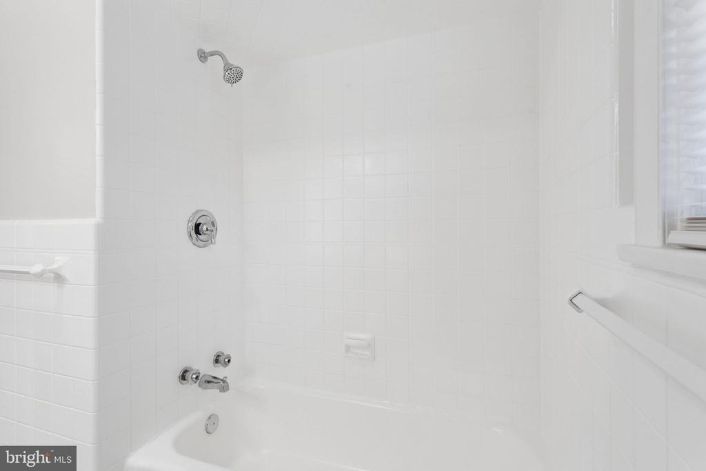 127 Bell Avenue - Photo 12