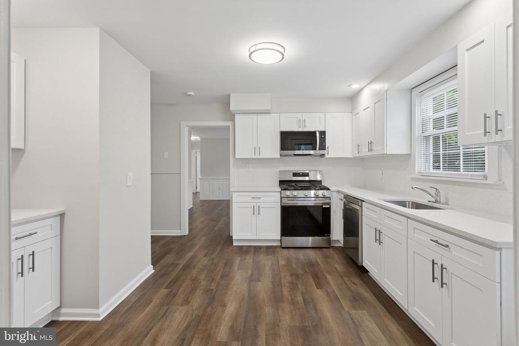 127 Bell Avenue - Photo 9
