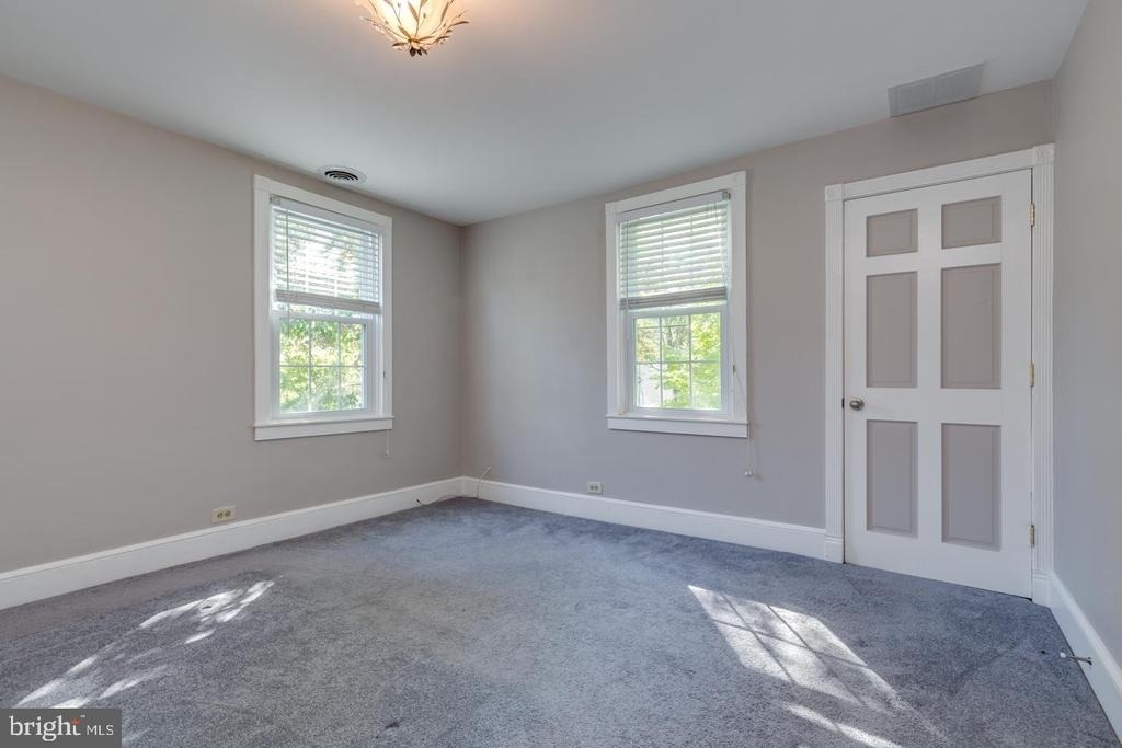 21 Ellis Street - Photo 6