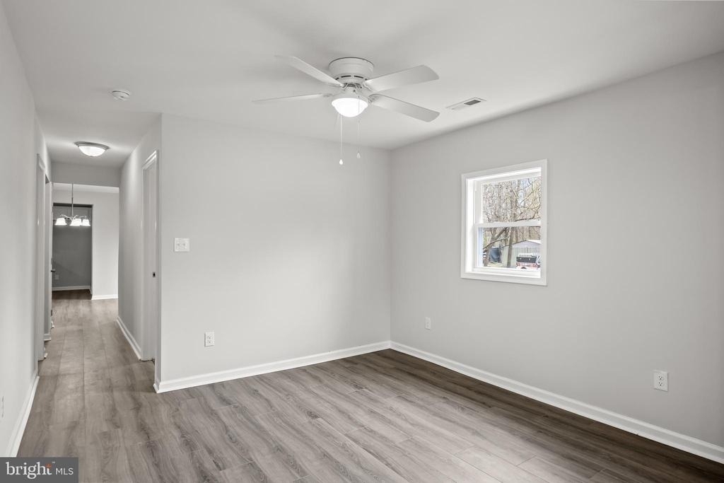 467 W Atlantic Avenue - Photo 5