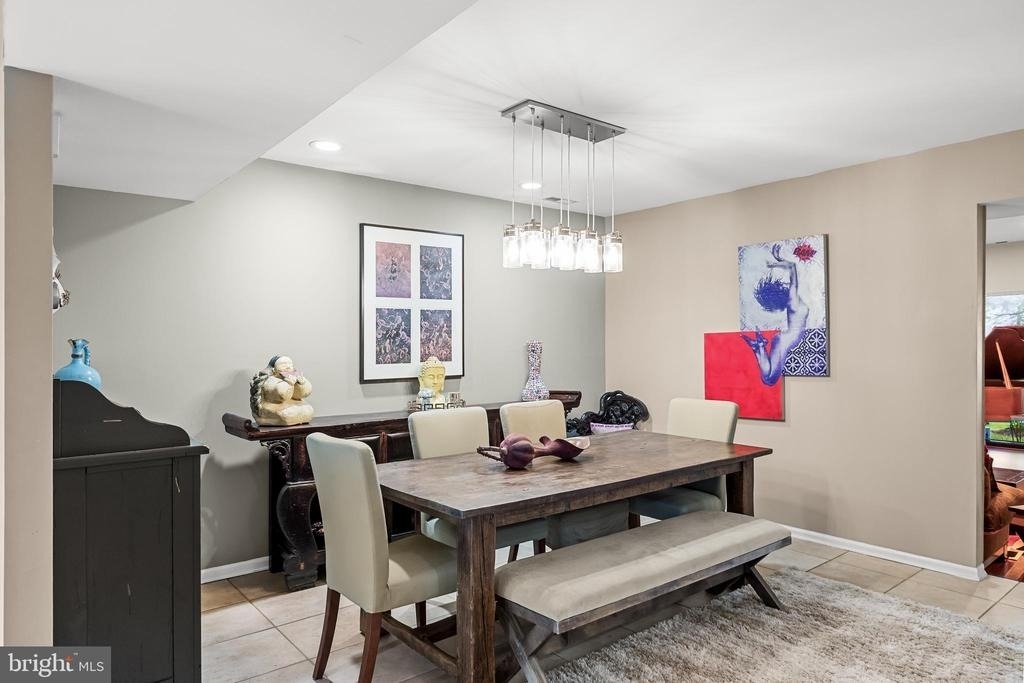 1410 Chanticleer - Photo 4