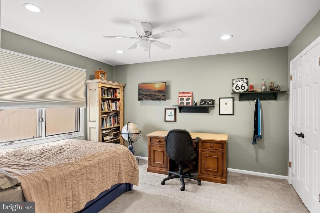1410 Chanticleer - Photo 27