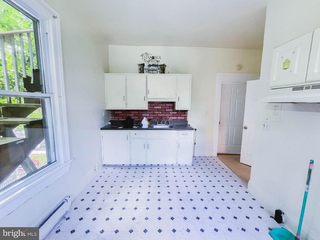 197 Atlantic Street - Photo 7