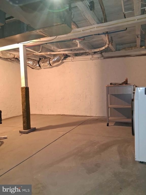 115 E 2nd Street - Photo 26