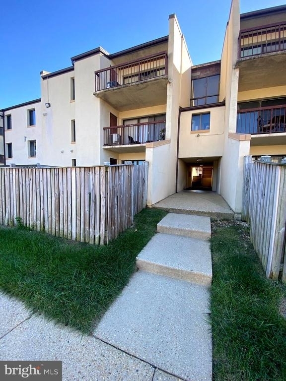 10123 Prince Place - Photo 2