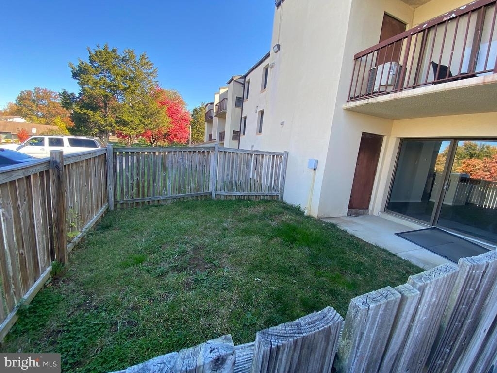 10123 Prince Place - Photo 13
