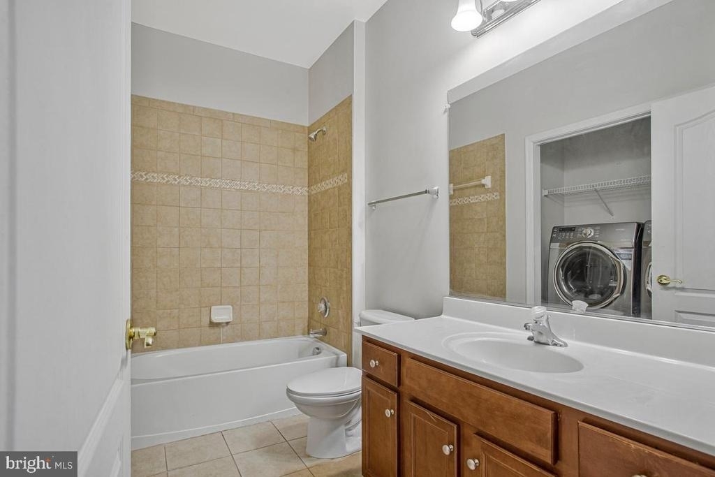 505 Jurgensen Pl - Photo 25