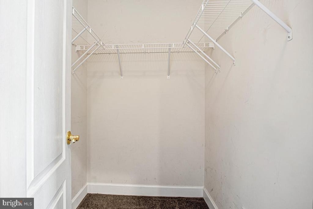 505 Jurgensen Pl - Photo 17