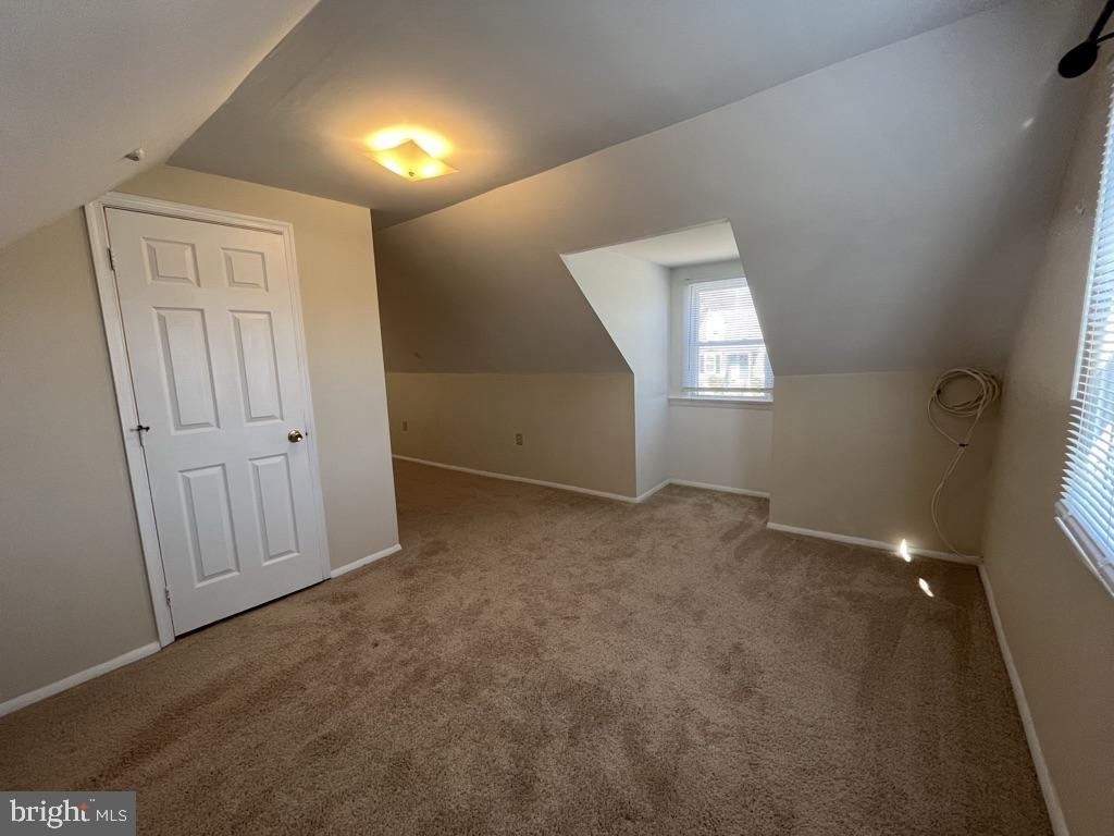 4004 74th Pl - Photo 10
