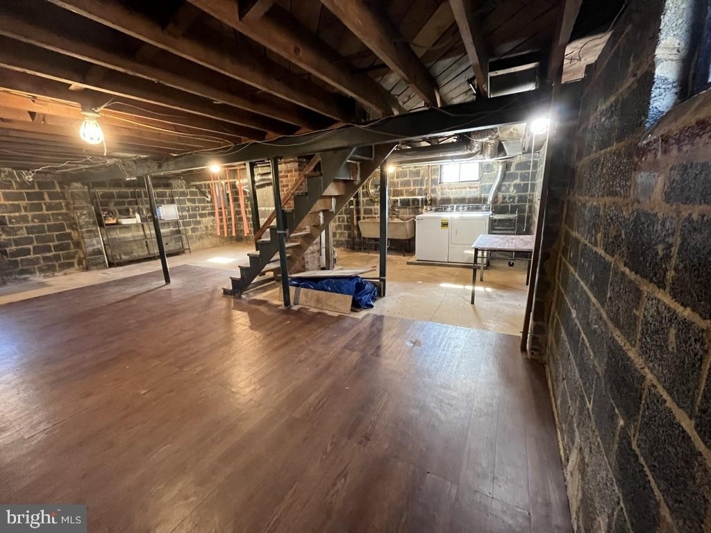4004 74th Pl - Photo 12