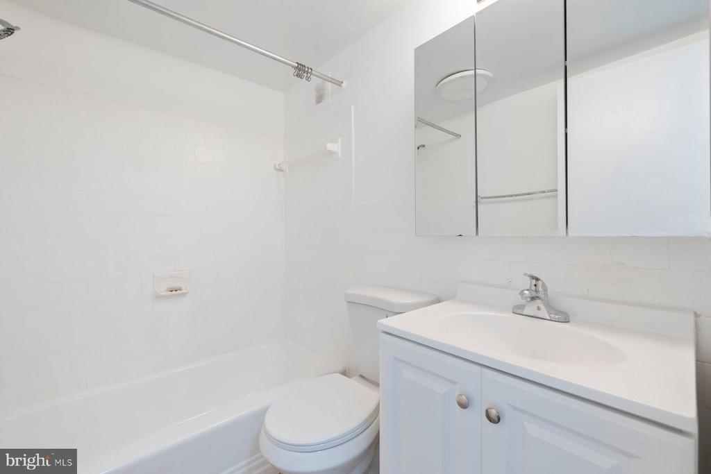 1824 Metzerott Road - Photo 12