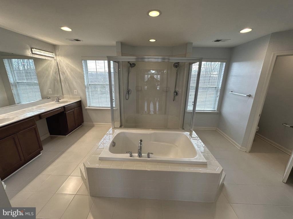 7045 Sand Cherry Way - Photo 30