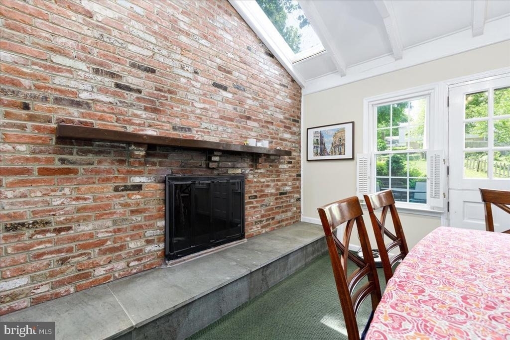 4 Sussex Court - Photo 10