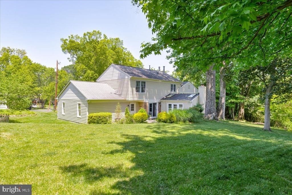 4 Sussex Court - Photo 32