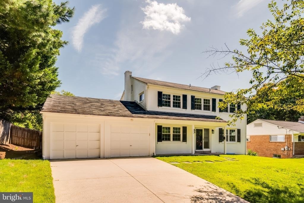 7517 Granada Drive - Photo 1