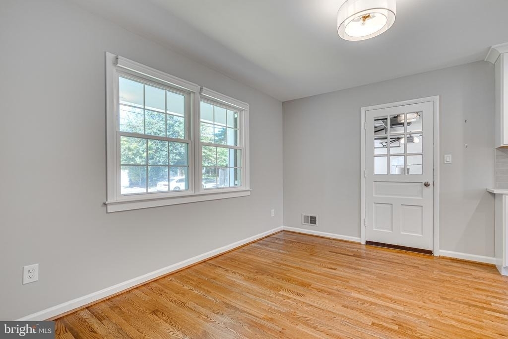 7517 Granada Drive - Photo 5
