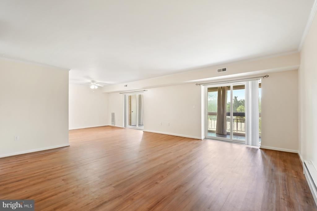 15101 Glade Drive - Photo 3