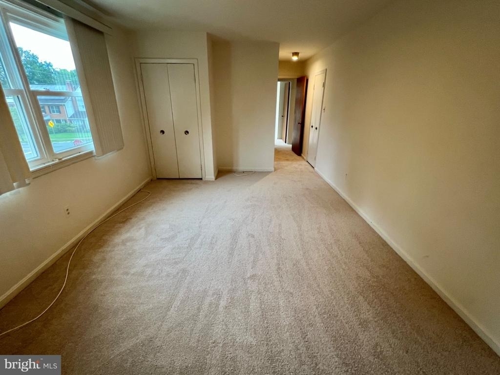 6411 E Halbert Road - Photo 16