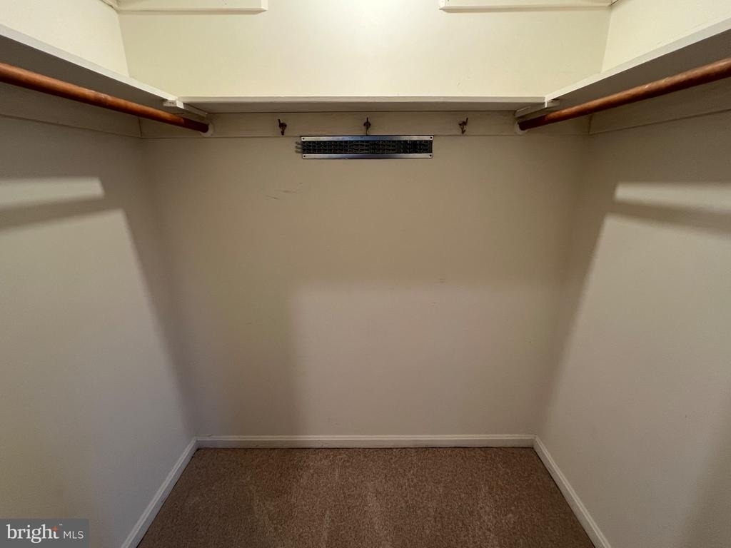 6411 E Halbert Road - Photo 17