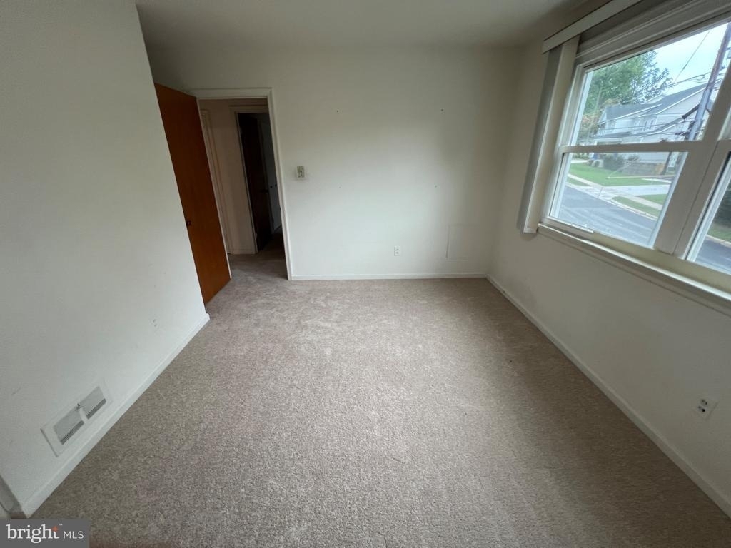 6411 E Halbert Road - Photo 19