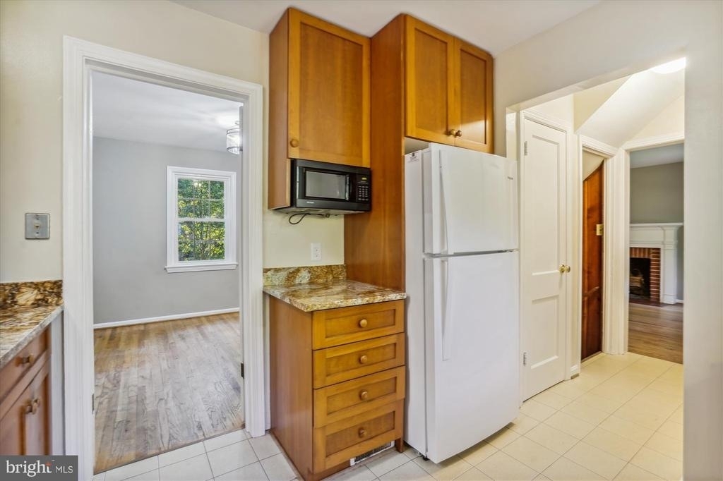 5212 Augusta Street - Photo 3