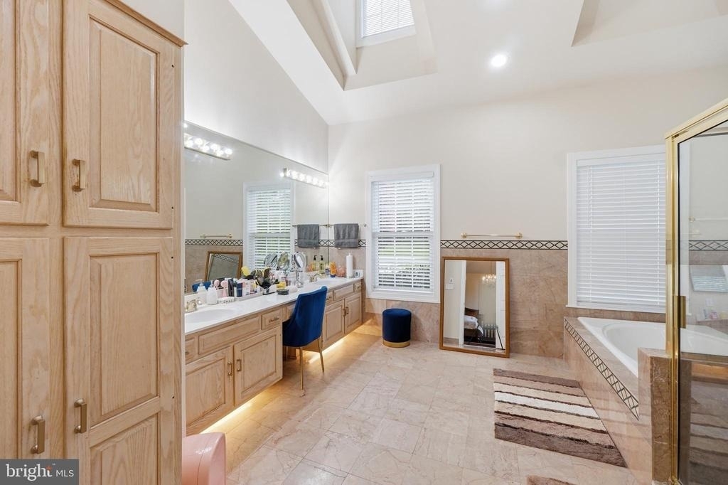 13010 Boswell Court - Photo 19