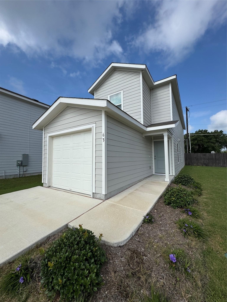 63 Trinity Cir - Photo 0