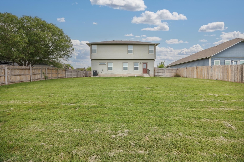 703 Liard River Rd - Photo 15